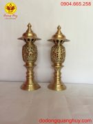 Đôi đèn thờ bằng đồng cát tút