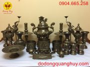 Bộ đồ thờ bằng đồng vàng màu hun xanh giả cổ