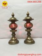 Đôi đèn thờ bằng đồng đỏ khảm tam khí