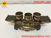 Ngai ba chén bằng đồng đỏ cạo màu