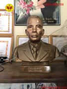 Tượng chân dung bằng đồng sau khi đã hoàn thiện