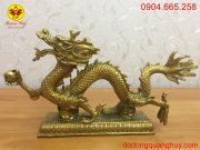 Rồng đồng phong thủy cầm quả cầu lửa