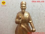 Mặt Tượng Trần Hưng Đạo bằng đồng đỏ cao 70cm