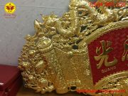 Hoành phi bằng đồng mạ vàng 24k hoa văn sắc nét và tinh xảo