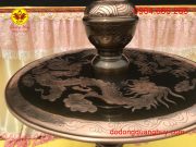 Hoa văn đôi nến bộ ngũ sự đồng đỏ cao 1m1