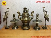 Bộ ngũ sự đỉnh dơi hai màu