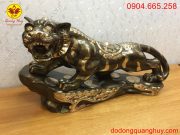 Tượng Hổ bằng đồng đỏ sắc nét và tinh xảo