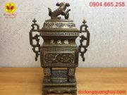 Mặt sau đỉnh vuông khảm ngũ sắc cao 65cm