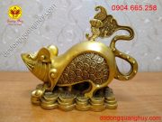 Linh vật chuột bằng đồng sắc nét và tinh xảo