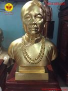 Tượng truyền thần bằng đồng dát vàng 9999