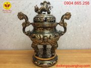 mặt sau đỉnh đồng đỏ cao 60cm