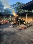 Nấu đồng để rót vào khuôn
