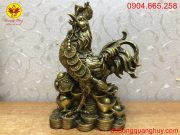 Linh vật gà đồng tiền vàng Linh vật gà đồng tiền vàng
