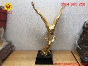 Tượng Đại Bàng bằng đồng mạ vàng